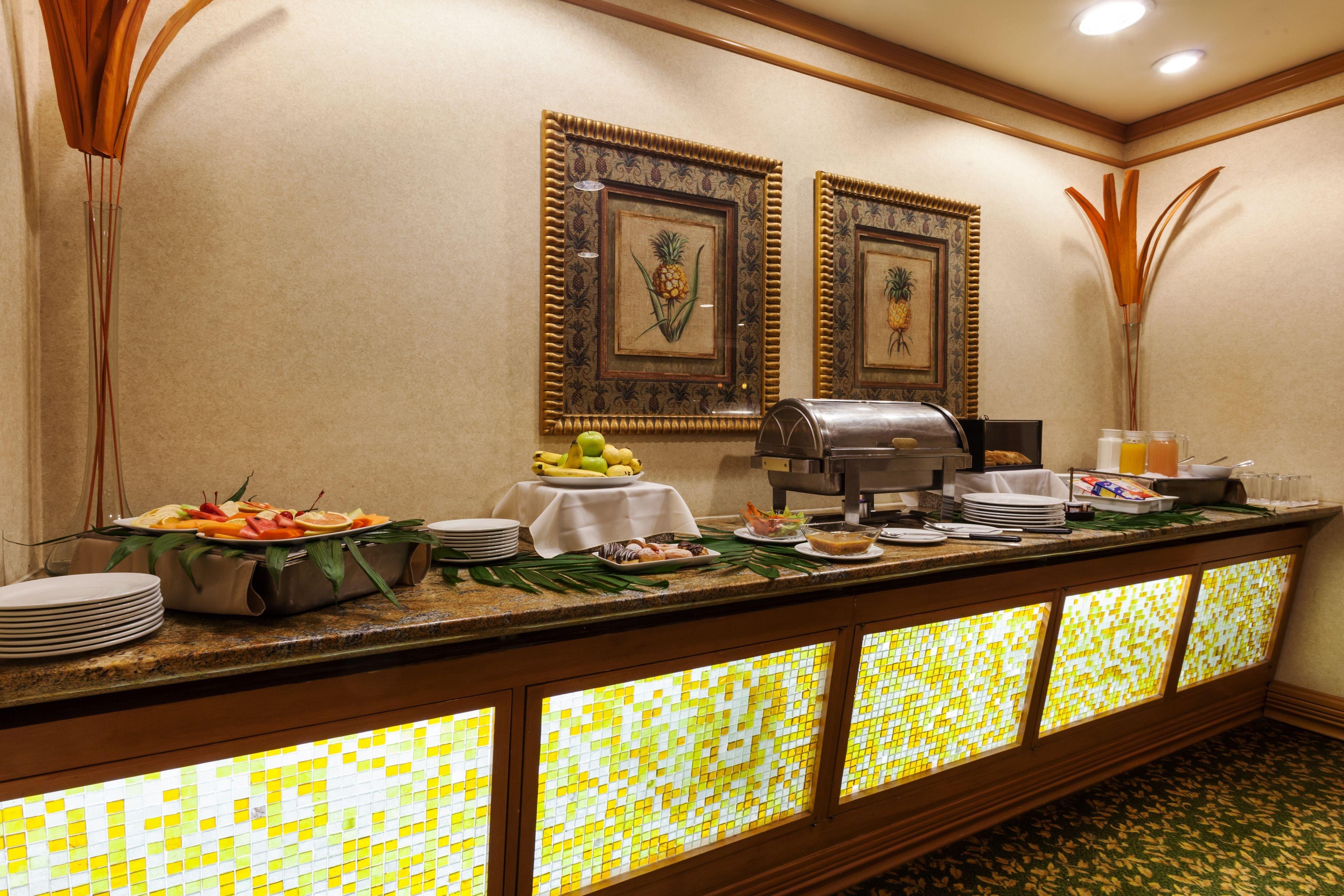 Hotel Crowne Plaza Torreon By Ihg Exterior foto